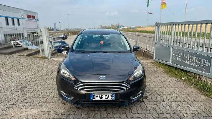 Ford Focus Sw 2015 photo 2