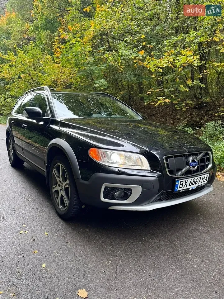 Volvo Xc70 2011 photo 2