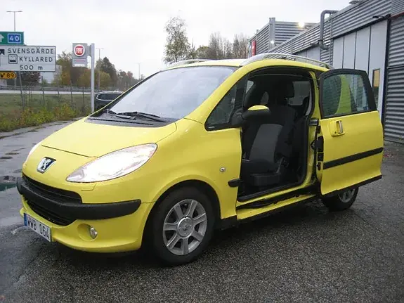 Peugeot 1007