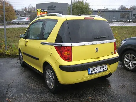 Peugeot 1007 2005 photo 2