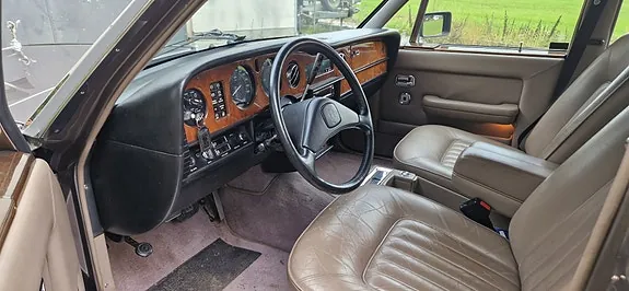 Rolls-Royce Silver Spur 1982 photo 4