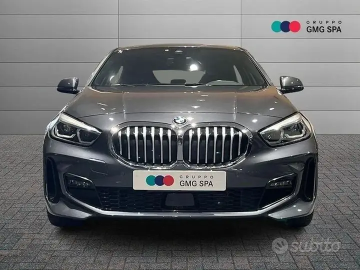 BMW 1 Series 2021 photo 2