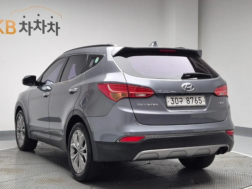 Hyundai Santa Fe 2015 photo 2