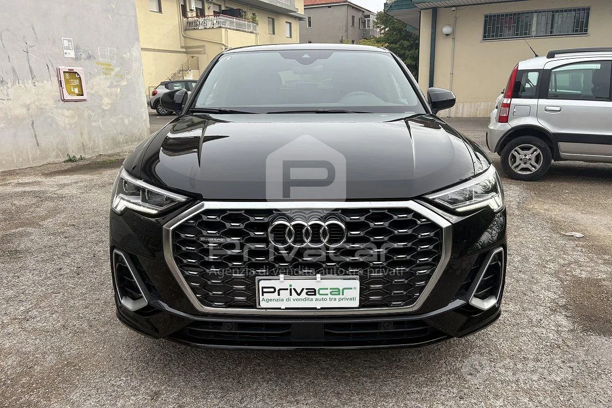 Audi Q3 2020 photo 2