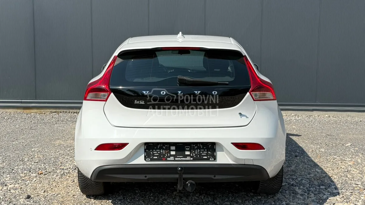 Volvo V40 2015 photo 4