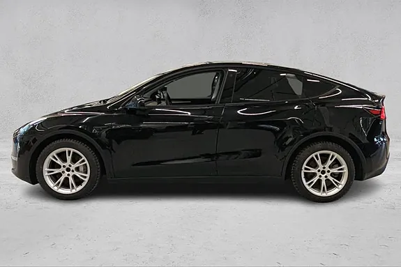 Tesla Model Y 2023 photo 2
