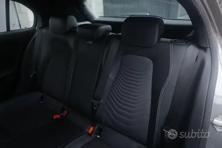 Mercedes-Benz A-Class 2020 photo 3