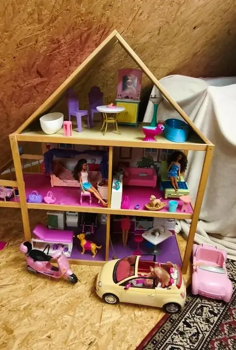 Barbie Playhouse