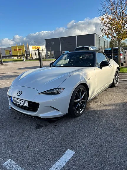 Mazda Mx-5 2018 photo 2