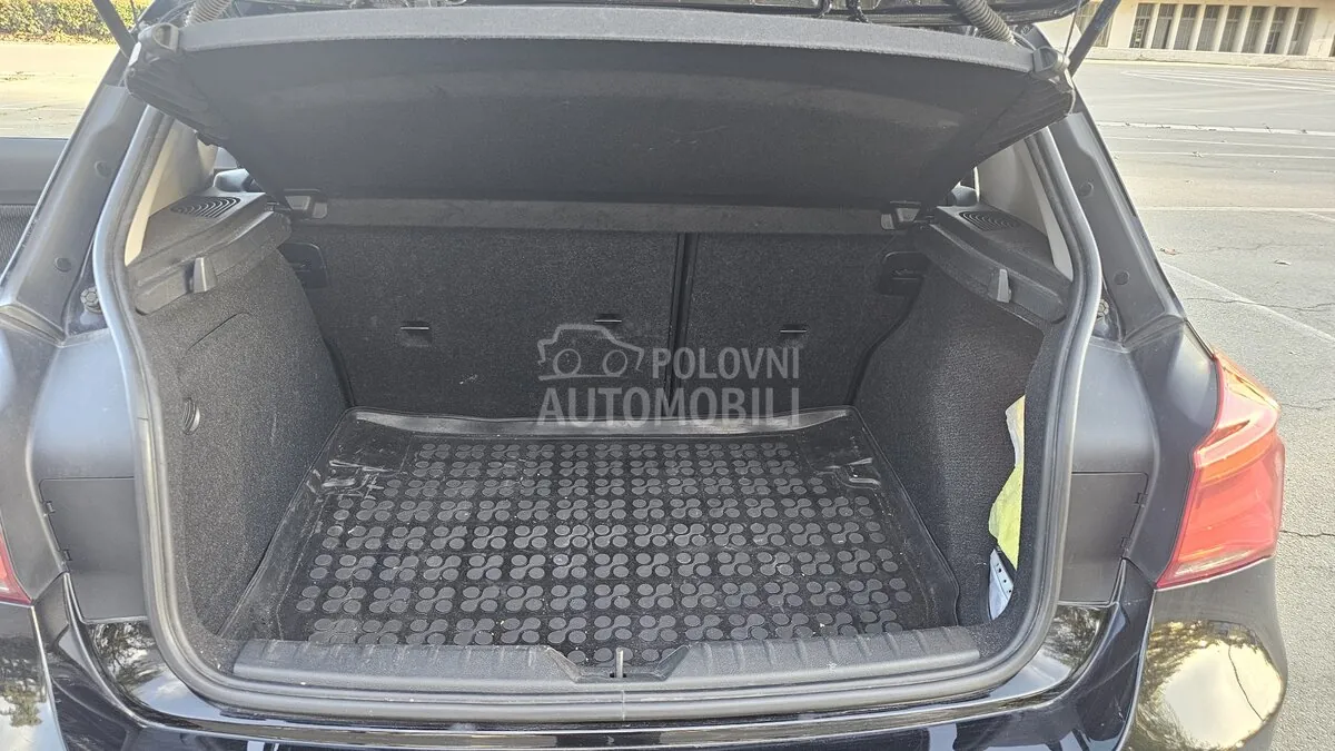 BMW 118 2018 photo 5