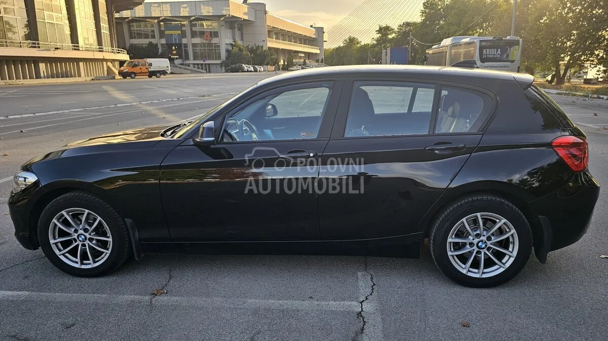BMW 118 2018 photo 2