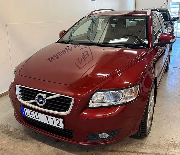 Volvo V50