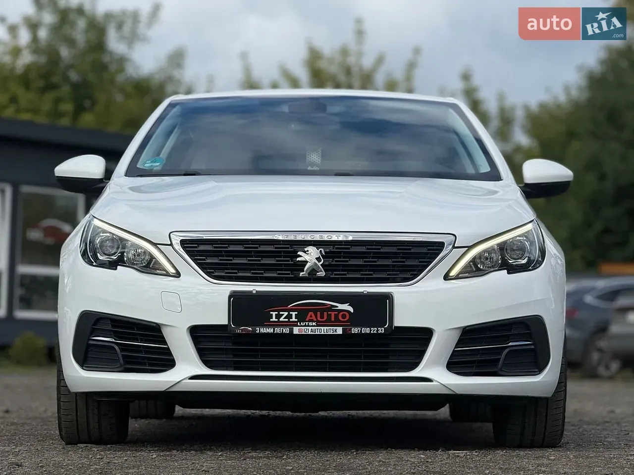 Peugeot 308 2019 photo 2