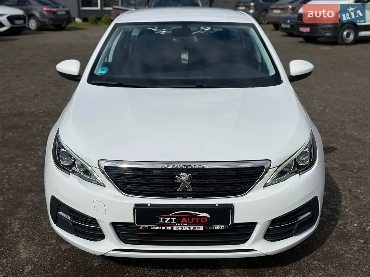 Peugeot 308 2019 photo 3