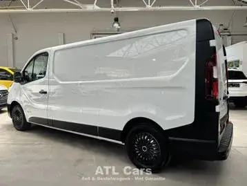 Renault Trafic 2017 photo 3