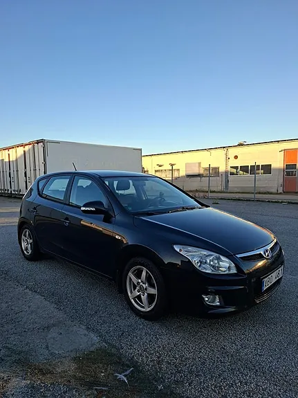 Hyundai I30 2010 photo 3