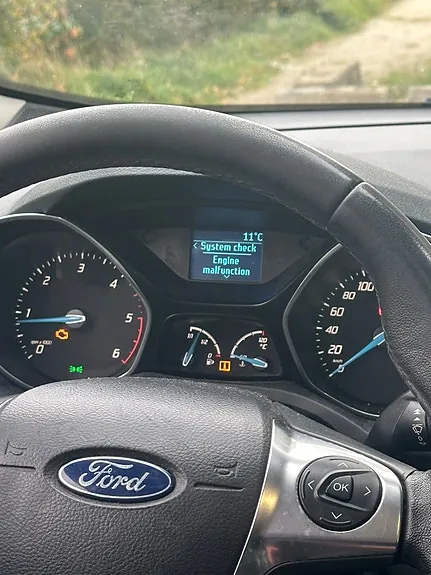 Ford C-Max 2012 photo 4