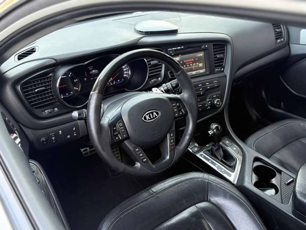 Kia Optima 2025 photo 2