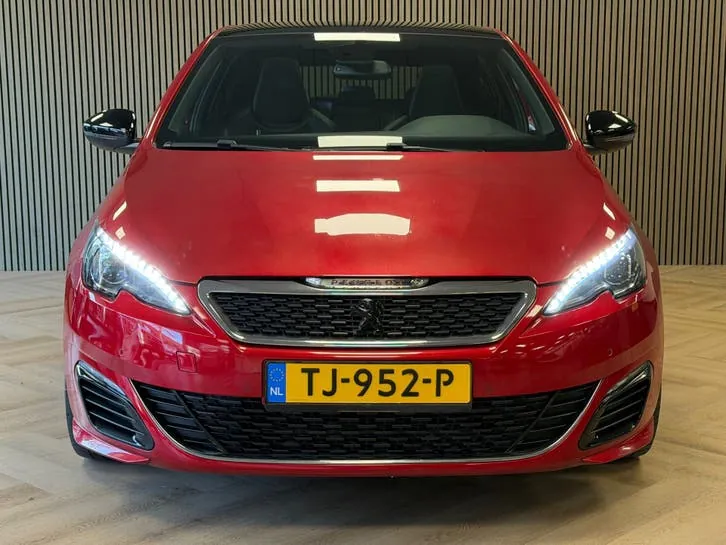 Peugeot 308 2016 photo 2