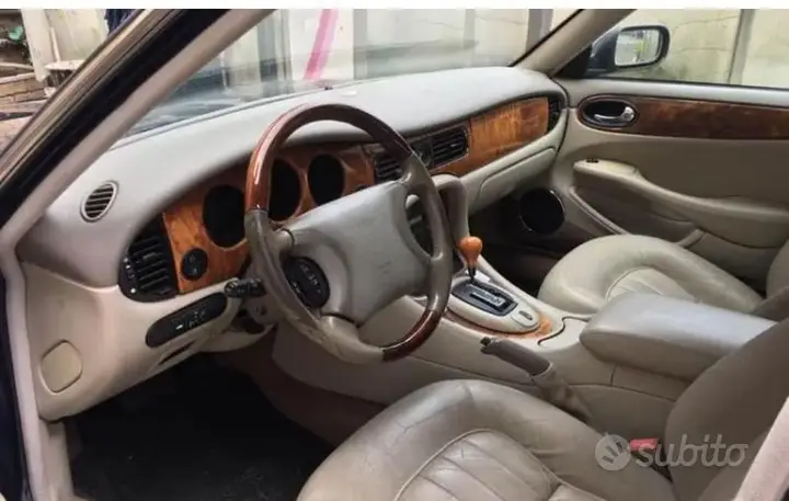 Jaguar Xj Sovereign 2000 photo 4