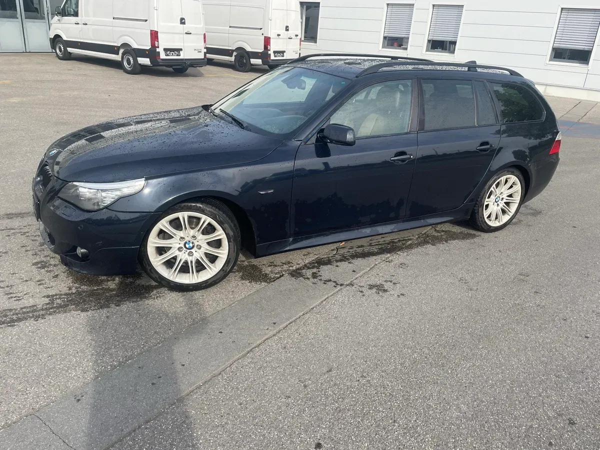 BMW 5 Series 2008 photo 2