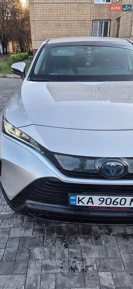 Toyota Venza 2021 photo 3