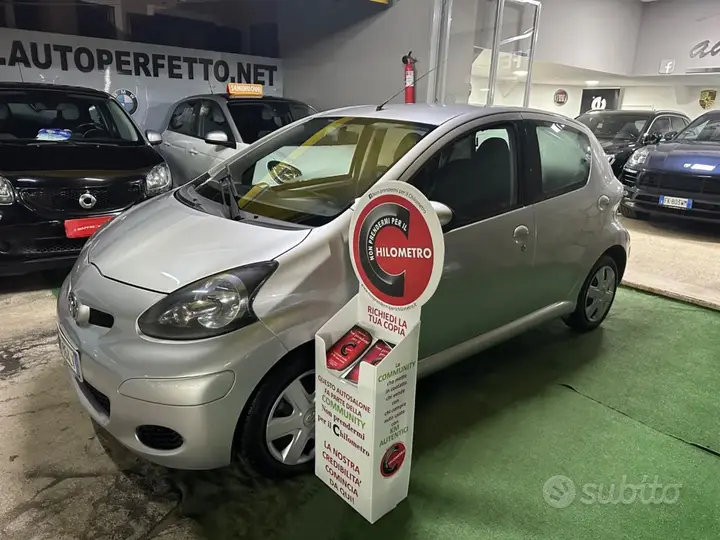Toyota Aygo 2012 photo 2