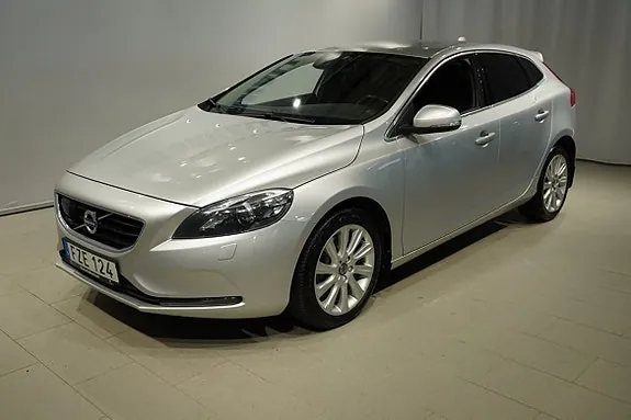 Volvo V40 2016 photo 2