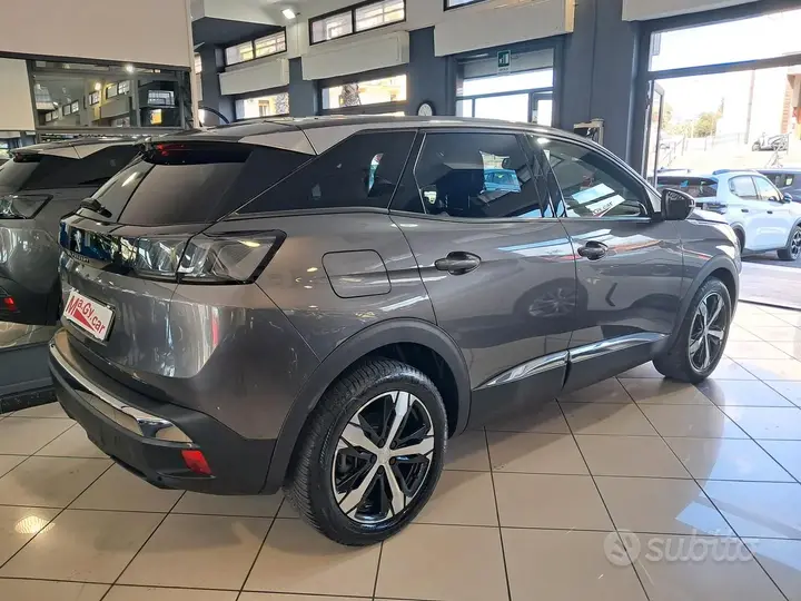 Peugeot 3008 2023 photo 2