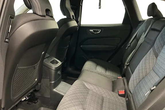 Volvo Xc60 2025 photo 5