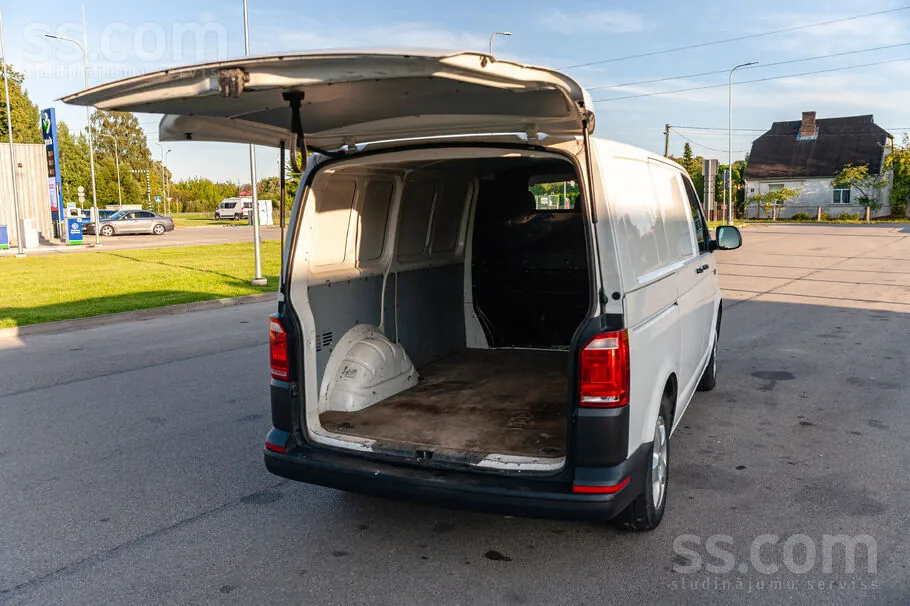 Volkswagen Transporter 2017 photo 4