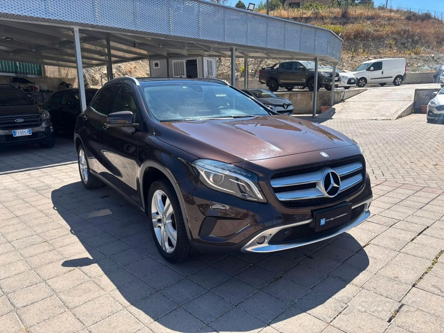 Mercedes-Benz Gla 2016 photo 2