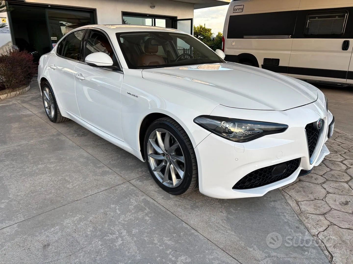 Alfa Romeo Giulia 2017 photo 3