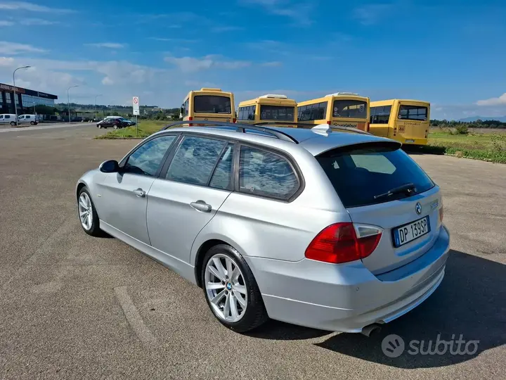 BMW 320D 2007 photo 3