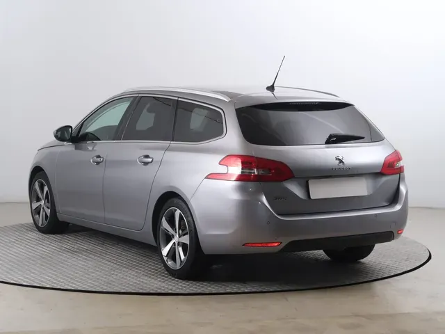 Peugeot 308 Sw 2019 photo 3