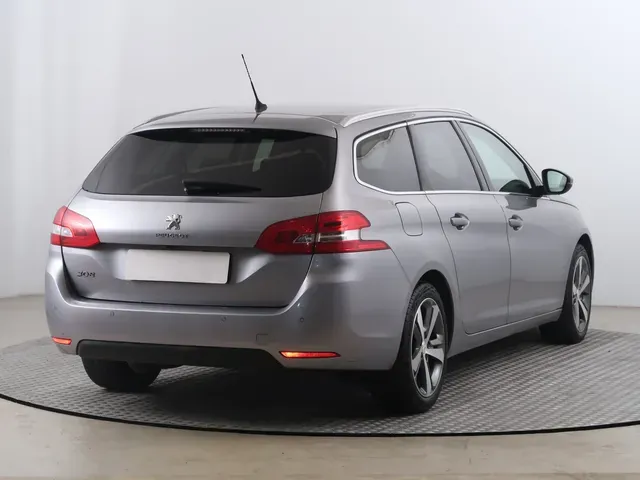 Peugeot 308 Sw 2019 photo 4