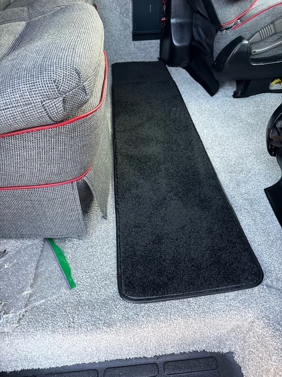 GMC Savana 2017 photo 5
