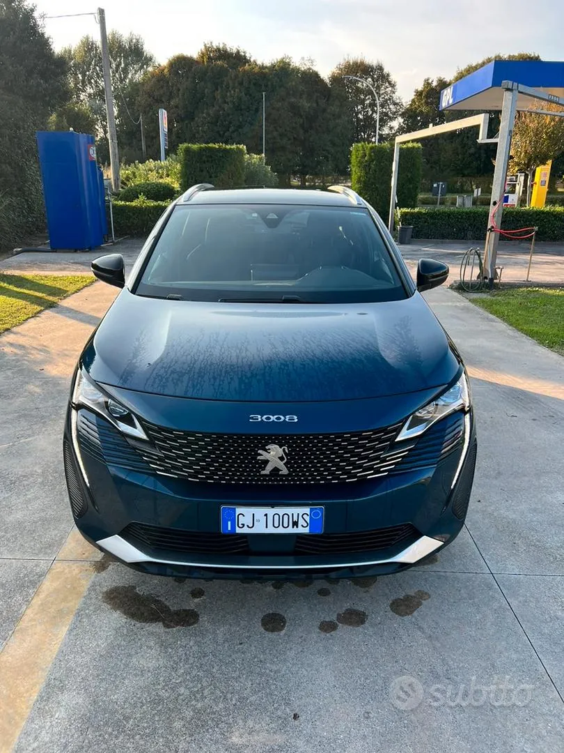 Peugeot 3008 2022 photo 2