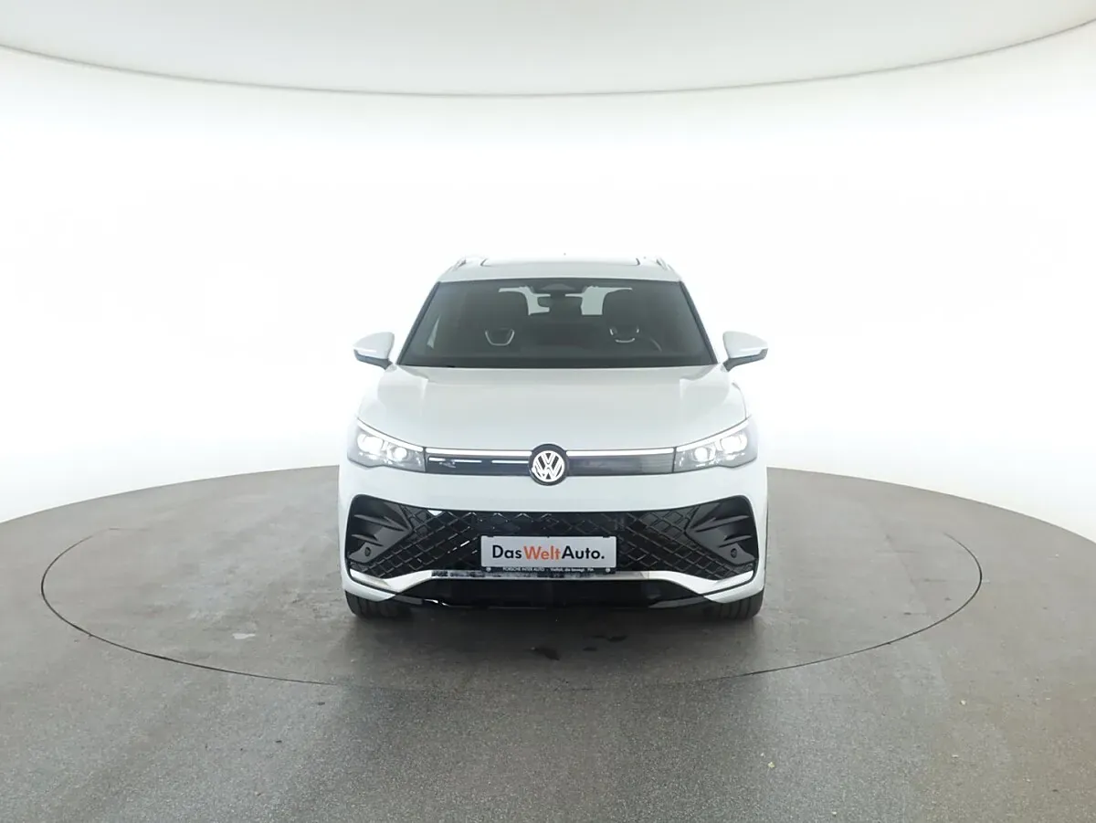 Volkswagen Tiguan 2026 photo 2