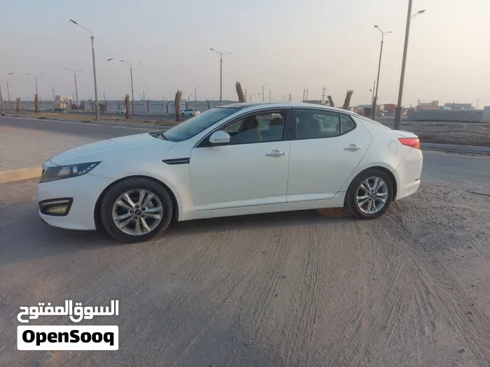 Kia Optima 2011 photo 3