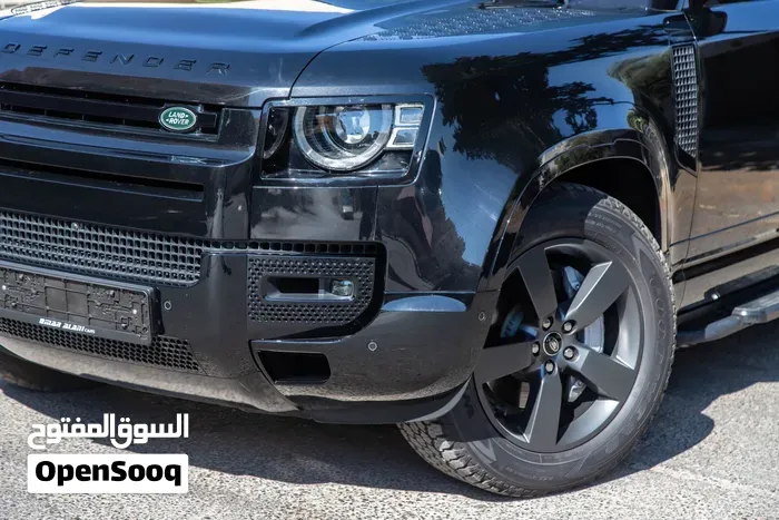 Land Rover Defender 2025 photo 2