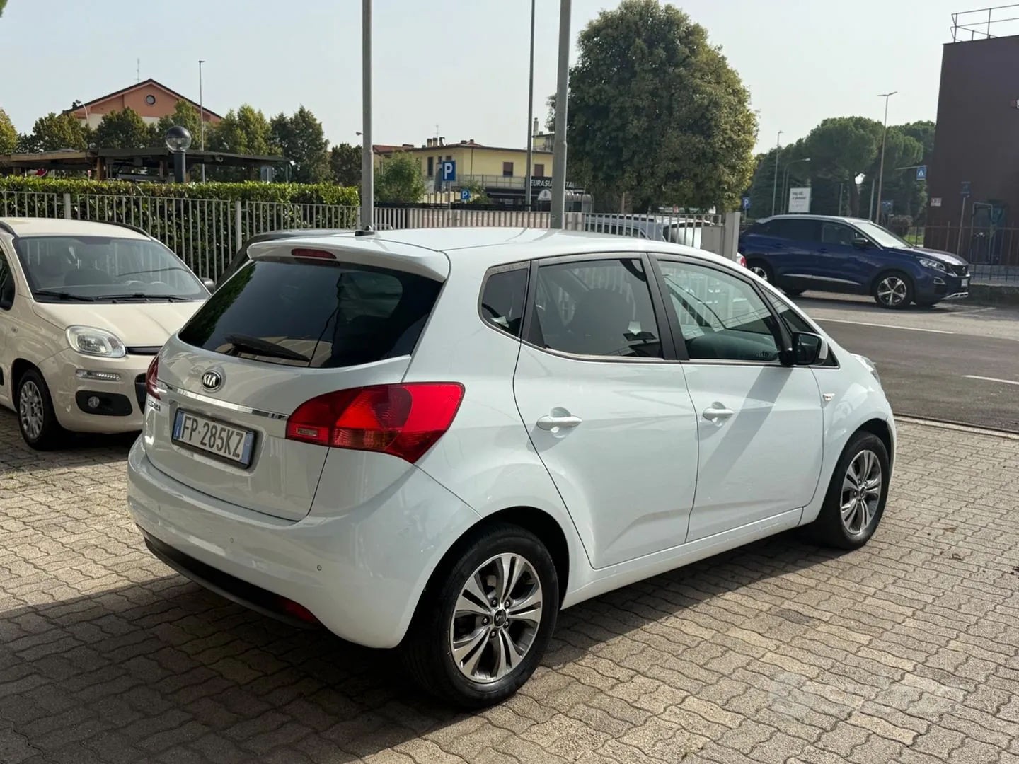Kia Venga 2018 photo 5