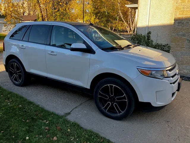 Ford Edge 2014 photo 2