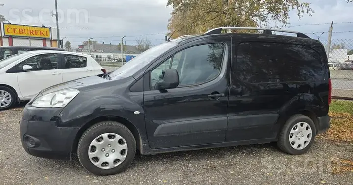Peugeot Partner 2008 photo 2