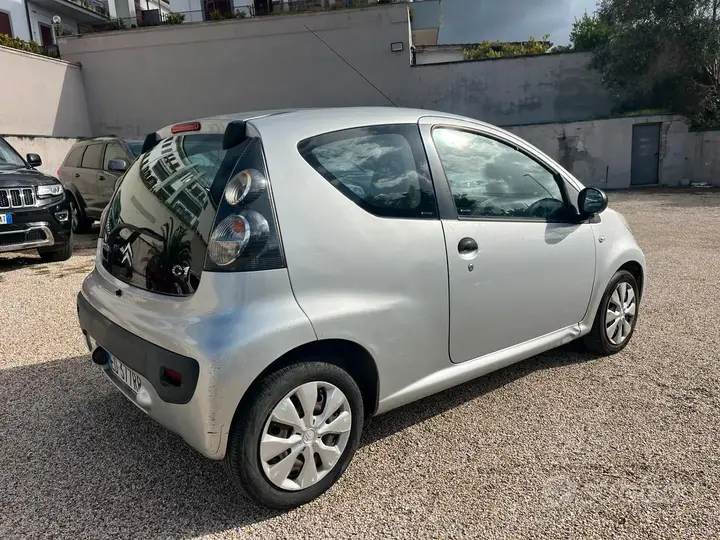Citroen C1 2010 photo 5
