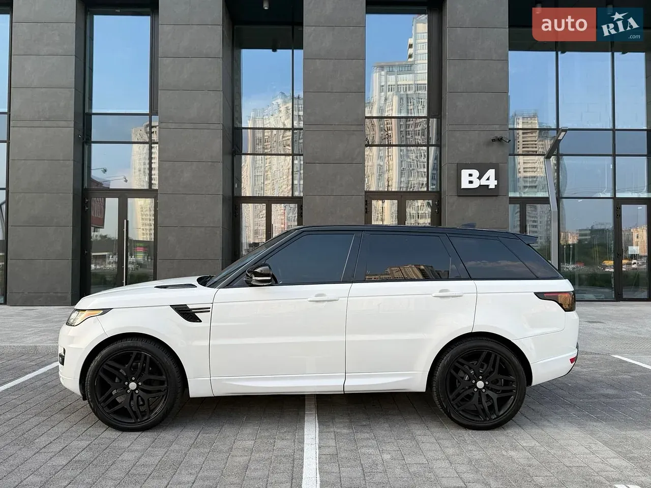 Land Rover Range Rover Sport 2017 photo 5