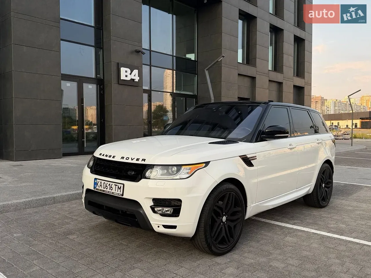 Land Rover Range Rover Sport 2017 photo 2