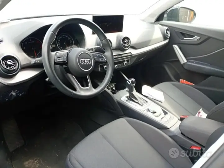 Audi Q2 2022 photo 2