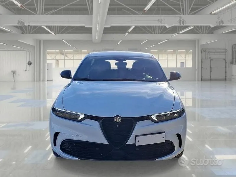 Alfa Romeo Tonale 2023 photo 2