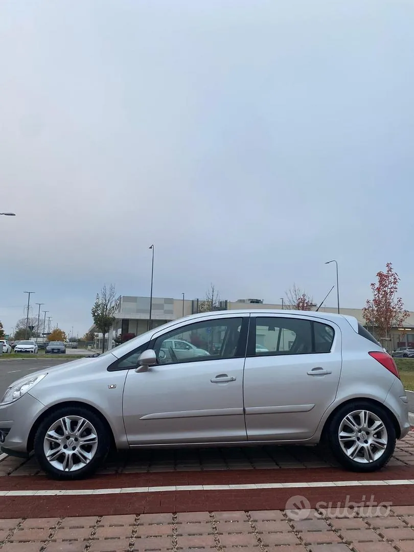 Opel Corsa 2007 photo 3